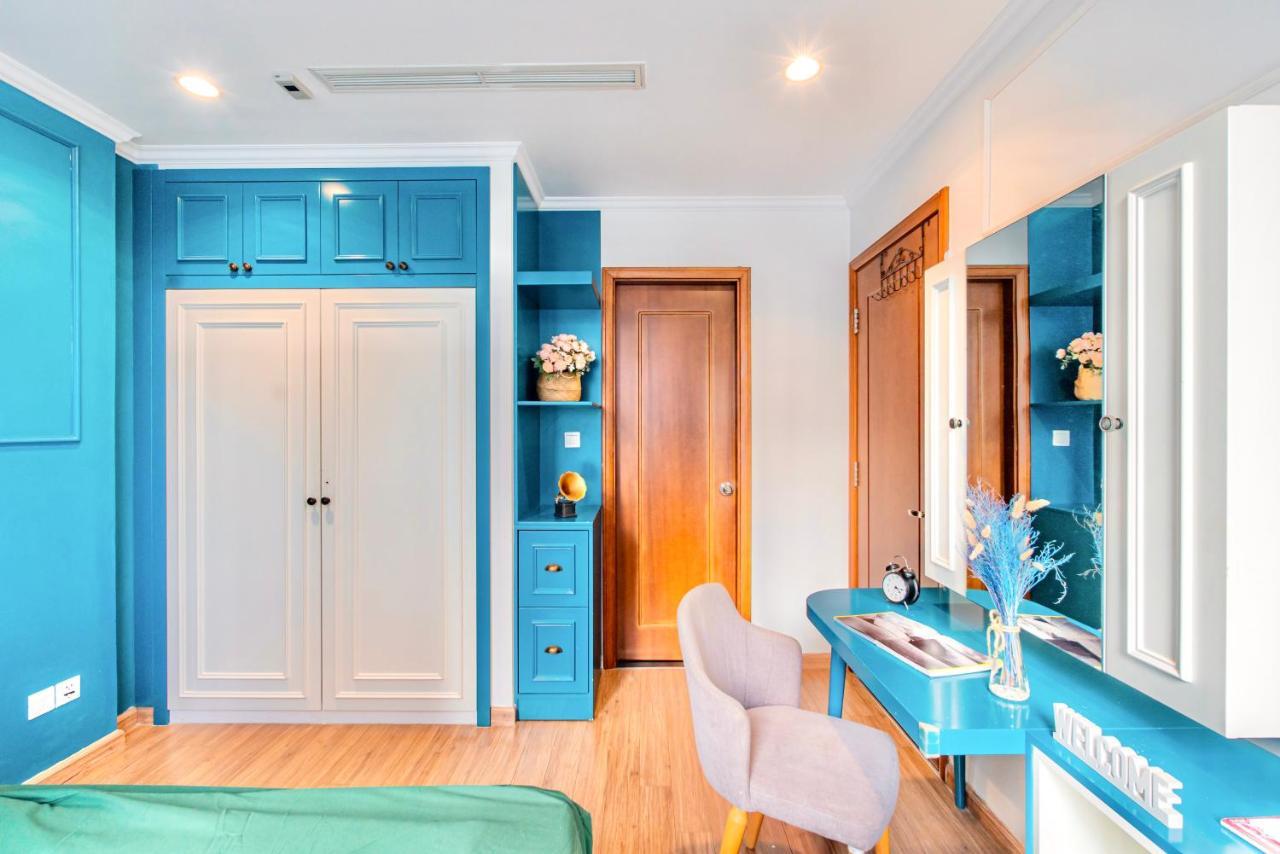 Moxy Hcmc Aparts - Vinhomes Central Park, Ice Rink Ho Si Minh-város Kültér fotó
