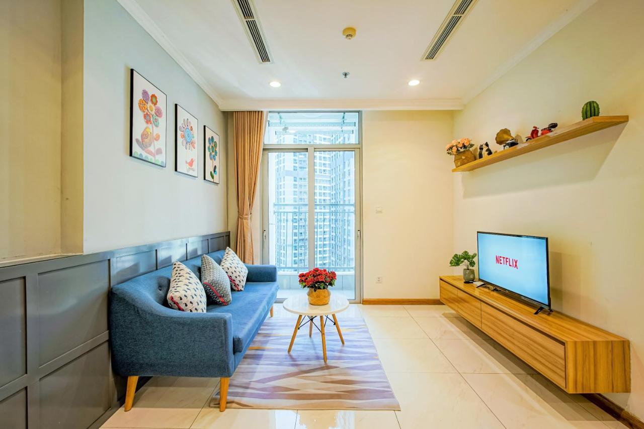 Moxy Hcmc Aparts - Vinhomes Central Park, Ice Rink Ho Si Minh-város Kültér fotó